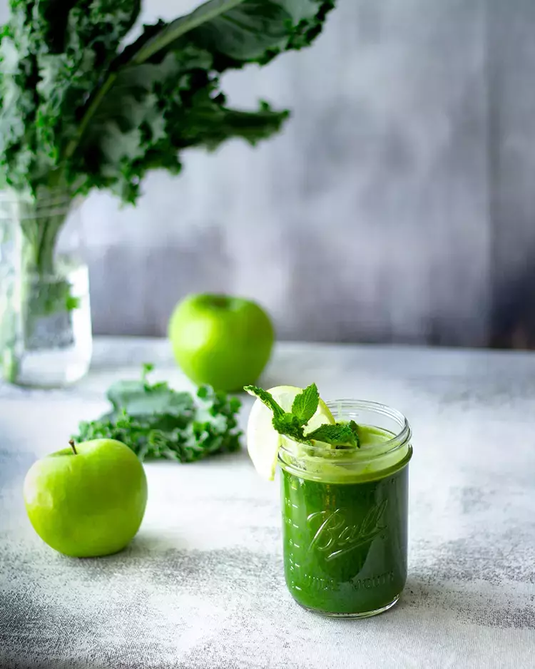 Kale + Cucumber Morning Juice